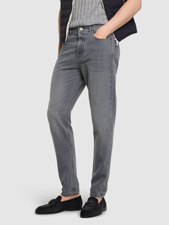 Brunello Cucinelli: 棉质牛仔裤 - Denim Grigio Me - men_3 | Luisa Via Roma