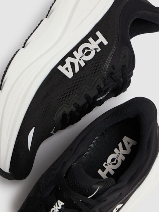 Hoka: Bondi 9 sneakers - Black/White - men_3 | Luisa Via Roma