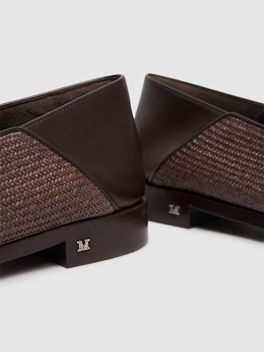 Max Mara: 10mm Raffia loafers - Tan - women_3 | Luisa Via Roma