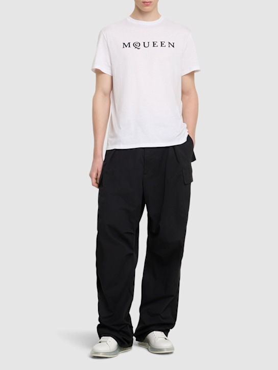 McQueen: Logo cotton t-shirt - White - men_1 | Luisa Via Roma
