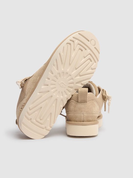 Ugg: 31mm W Lo suede sneakers - Beige - women_4 | Luisa Via Roma