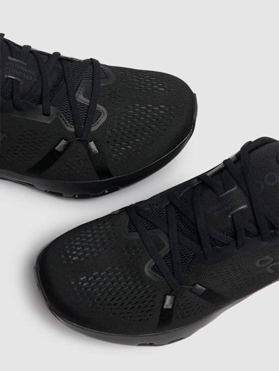 On: Cloudsurfer 2 sneakers - Black - men_3 | Luisa Via Roma