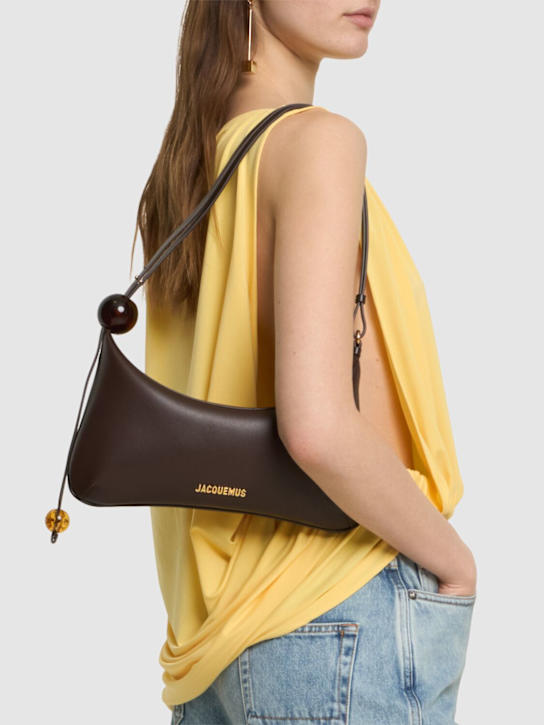 Jacquemus: Le Grand Bisou perle leather bag - women_1 | Luisa Via Roma