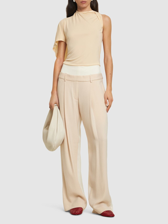 ESSE Studios: Maca jersey twist t-shirt - Beige - women_1 | Luisa Via Roma