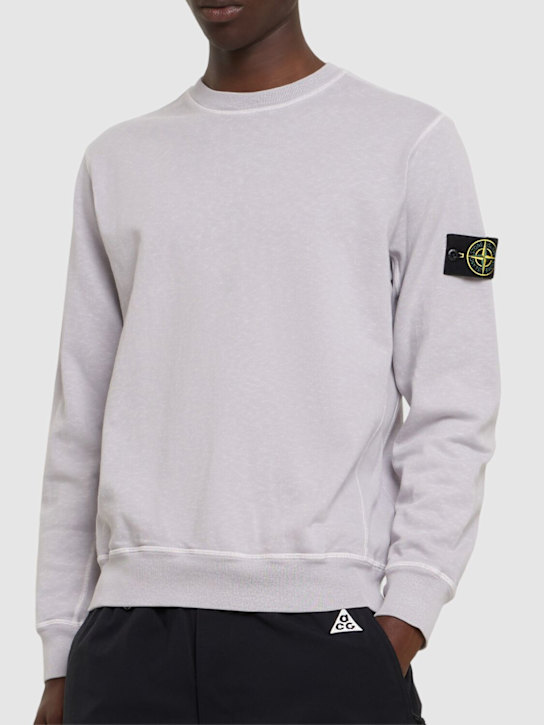 Stone Island: Crewneck cotton sweatshirt - Lilac - men_2 | Luisa Via Roma