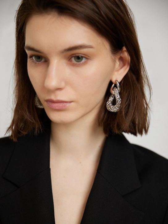 Tom Wood: Maze hoops - women_1 | Luisa Via Roma