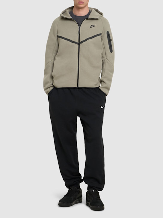Nike: Hoodie „Tech Fleece FZ wr“ - men_1 | Luisa Via Roma