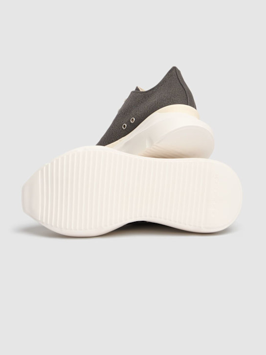 Rick Owens DRKSHDW: Abstract denim low sneakers - Dark Dust/Milk - men_4 | Luisa Via Roma