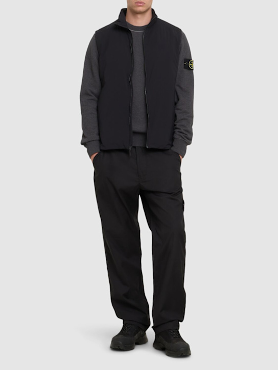 Stone Island: コットンレギュラーフィットパンツ - men_1 | Luisa Via Roma
