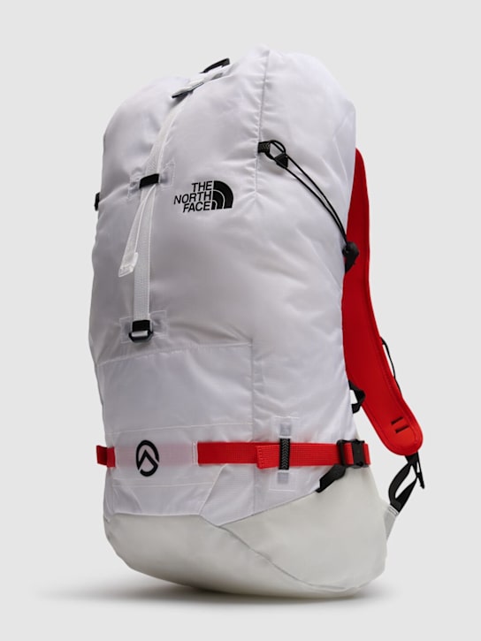 The North Face: Summit Verto 27 backpack - men_1 | Luisa Via Roma