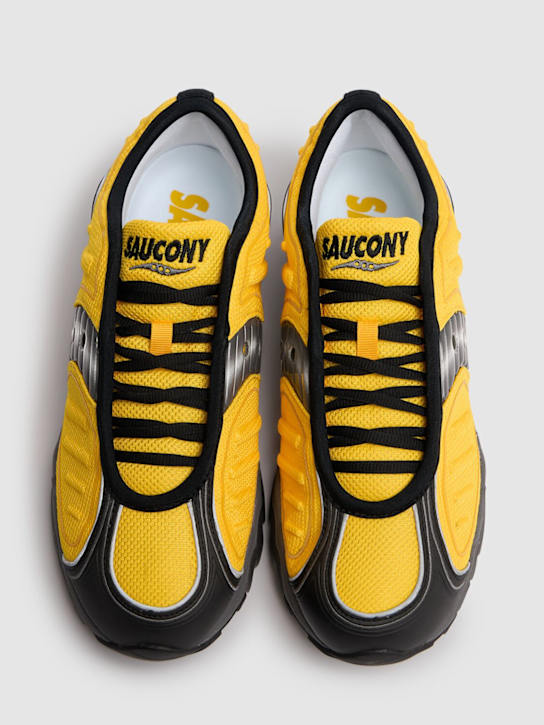 Saucony: Matrix sneakers - Gelb/Schwarz - men_4 | Luisa Via Roma