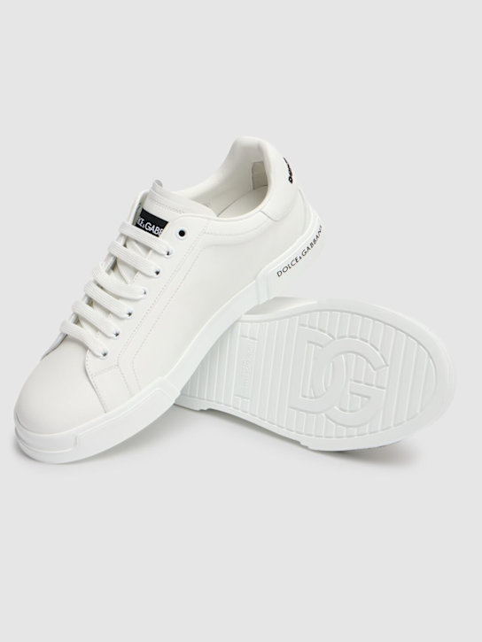 Dolce&Gabbana: Logo leather low sneakers - White - men_4 | Luisa Via Roma