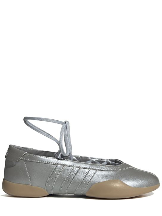 adidas Originals: Taekwondo Mei Ballet sneakers - men_0 | Luisa Via Roma