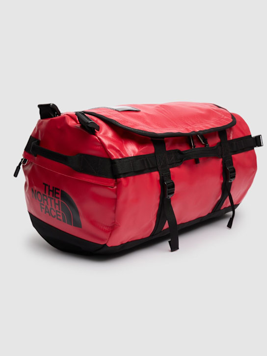 The North Face: Bolso duffle S Base Camp - Rojo - men_1 | Luisa Via Roma