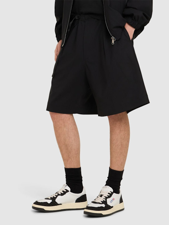 Autry: Sneakers Medalist Low - Bianco/Nero - men_1 | Luisa Via Roma