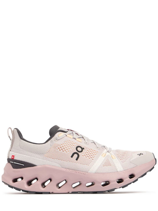 On: Cloudsurfer Trail运动鞋 - women_0 | Luisa Via Roma