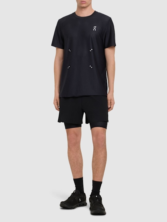 On: T-shirt in mesh Pace - Nero - men_1 | Luisa Via Roma