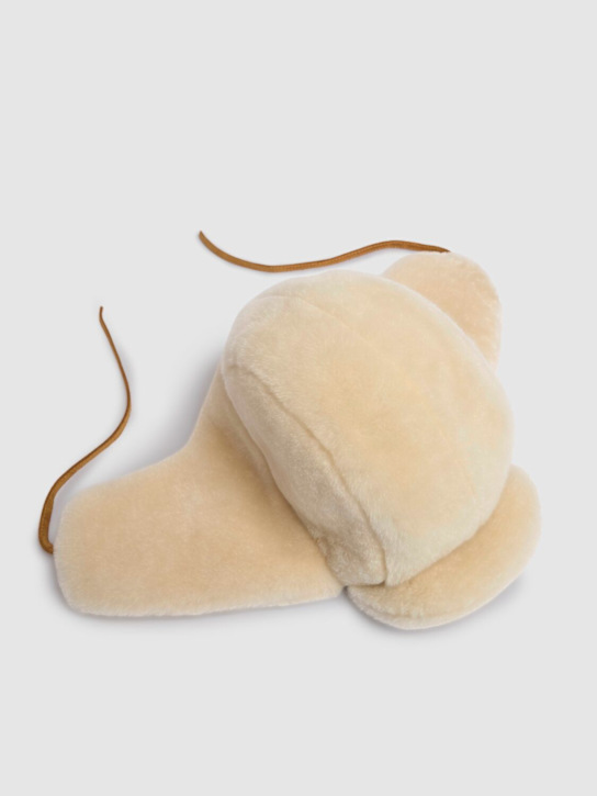 Jacquemus: La Chapka shearling hat - men_1 | Luisa Via Roma
