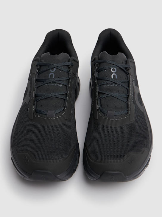 On: Cloudmonster Void sneakers - Black - men_2 | Luisa Via Roma