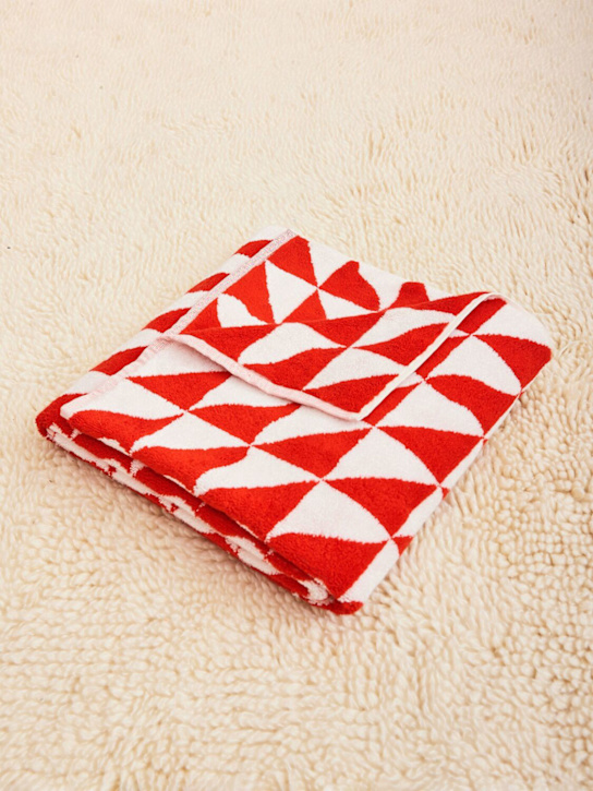 Dusen Dusen: Sail bath towel - Red - ecraft_2 | Luisa Via Roma