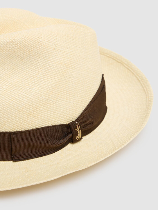 Borsalino: "QUITO"中帽檐巴拿马草帽 - Sigaro - men_2 | Luisa Via Roma