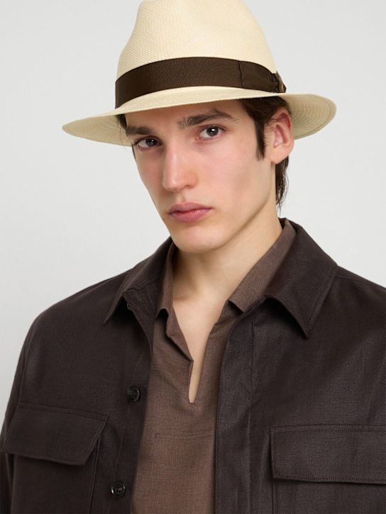 Borsalino: "QUITO"中帽檐巴拿马草帽 - Sigaro - men_1 | Luisa Via Roma