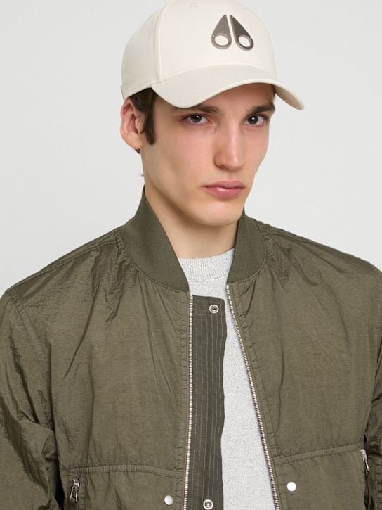 Moose Knuckles: Logo cotton baseball cap - White - men_1 | Luisa Via Roma