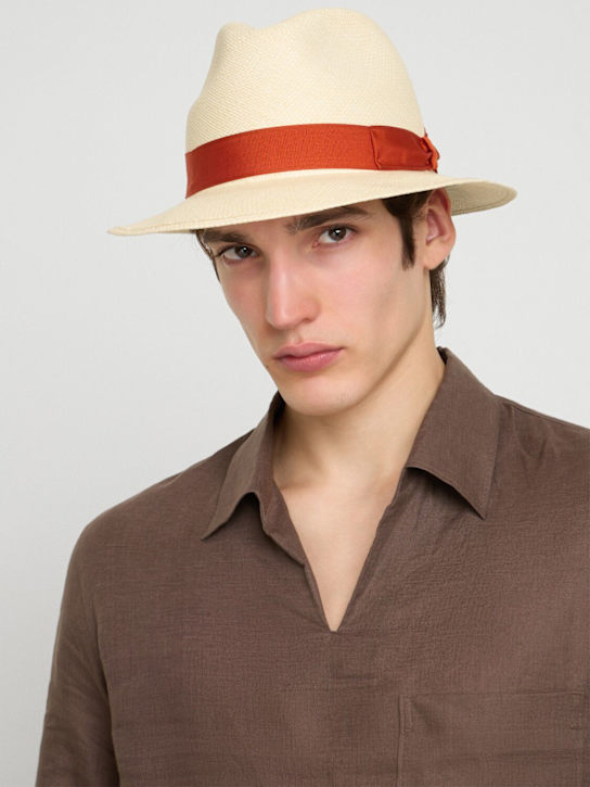 Borsalino: "QUITO"中帽檐巴拿马草帽 - Arancio - men_1 | Luisa Via Roma