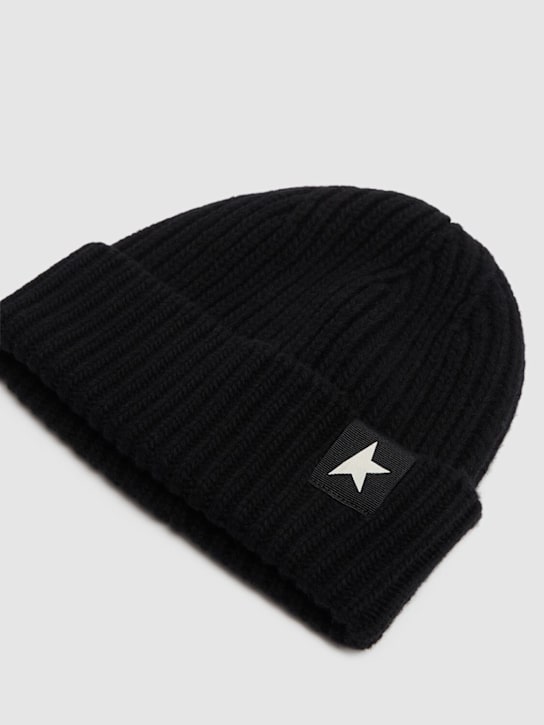 Golden Goose: Star wool beanie - Black - men_1 | Luisa Via Roma