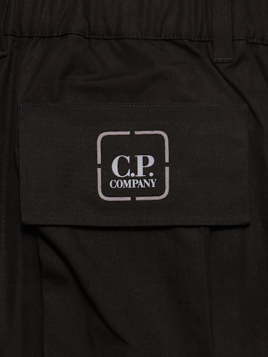 C.P. Company: Metropolis Hyst shorts - Black - men_5 | Luisa Via Roma