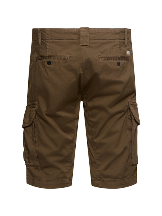 C.P. Company: Stretch cotton cargo shorts - Green - men_3 | Luisa Via Roma