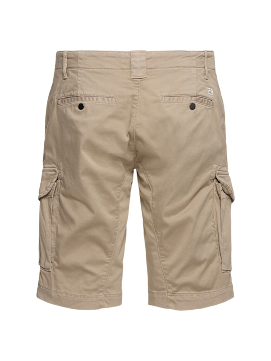 C.P. Company: Stretch cotton cargo shorts - Vintage Khaki - men_3 | Luisa Via Roma