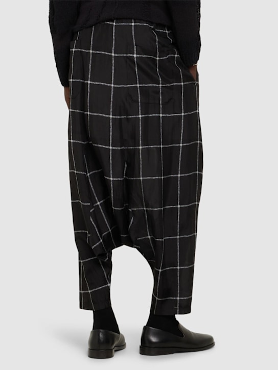 Yohji Yamamoto: Plaid silk pants - Black - men_2 | Luisa Via Roma