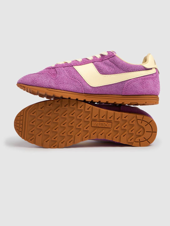 Autry: Windspin Low sneakers - Purple/Rut - women_4 | Luisa Via Roma