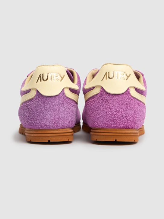 Autry: Windspin Low sneakers - Purple/Rut - women_3 | Luisa Via Roma