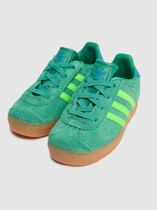 adidas Originals: GAZELLE スエードスニーカー - kids-boys_1 | Luisa Via Roma