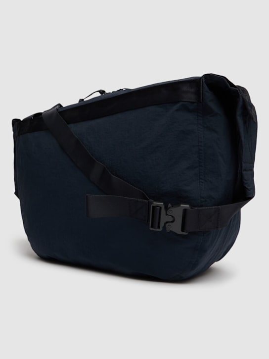 C.P. Company: Plain paper touch zipped bag - Total Eclipse - men_5 | Luisa Via Roma
