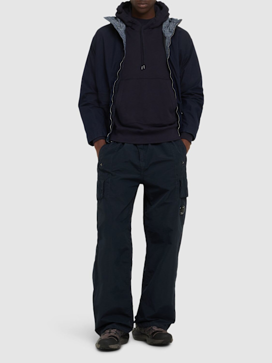 C.P. Company: フラットナイロン オーバーサイズパンツ - men_1 | Luisa Via Roma