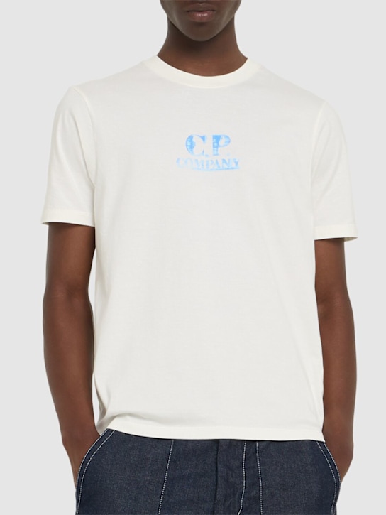 C.P. Company: Graphic logo t-shirt - Gauze White - men_2 | Luisa Via Roma
