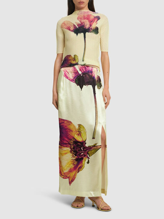 ISSEY MIYAKE: Pressed flora long skirt - women_1 | Luisa Via Roma