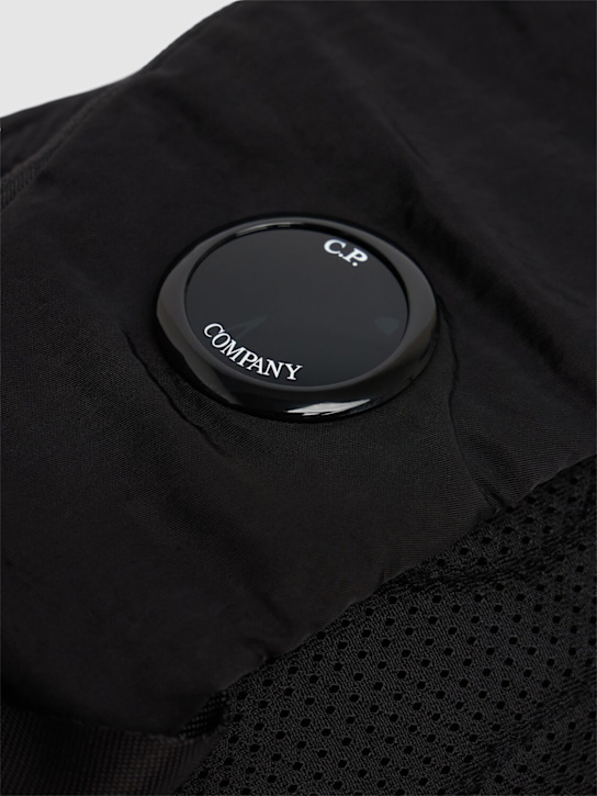 C.P. Company: Nylon B crossbody rucksack - Black - men_4 | Luisa Via Roma