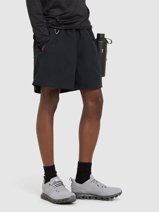 On: Cloud 6 waterproof sneakers - men_1 | Luisa Via Roma