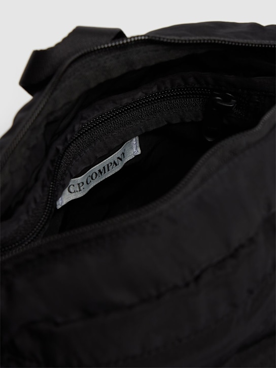 C.P. Company: Nylon B crossbody pack - Black - men_5 | Luisa Via Roma