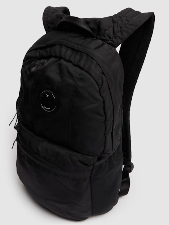 C.P. Company: Nylon B lens backpack - men_2 | Luisa Via Roma