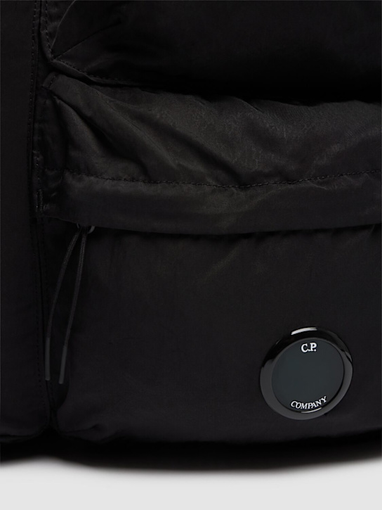 C.P. Company: Nylon B lens tote bag - Black - men_4 | Luisa Via Roma