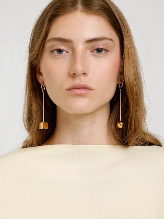Jacquemus: Orecchini Les Boucles Nodo - Oro - women_1 | Luisa Via Roma