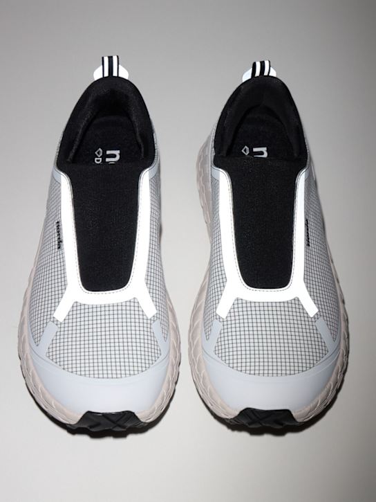 Norda: 003 Dyneema trail running sneakers - Ash - men_5 | Luisa Via Roma