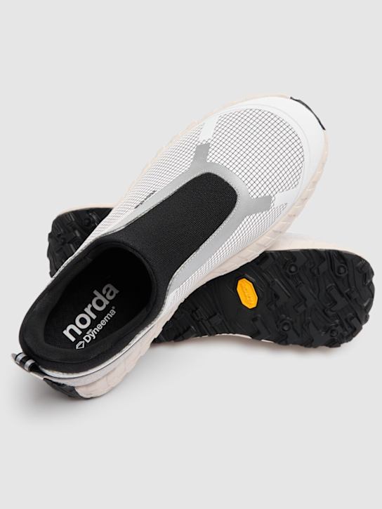 Norda: 003 Dyneema trail running sneakers - Ash - men_3 | Luisa Via Roma