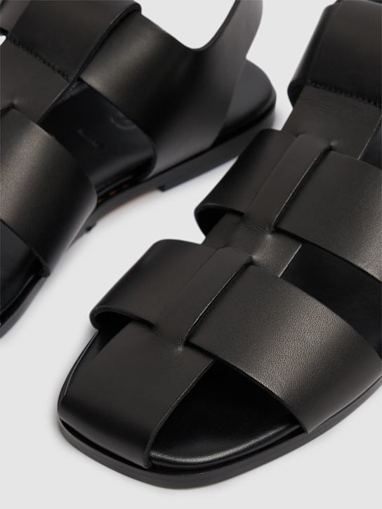 Aeyde: 10mm Whit leather fisherman sandals - Black - women_3 | Luisa Via Roma