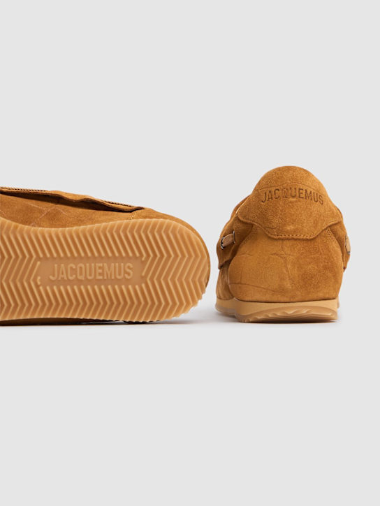 Jacquemus: Les batto suede loafers - Camel - men_3 | Luisa Via Roma